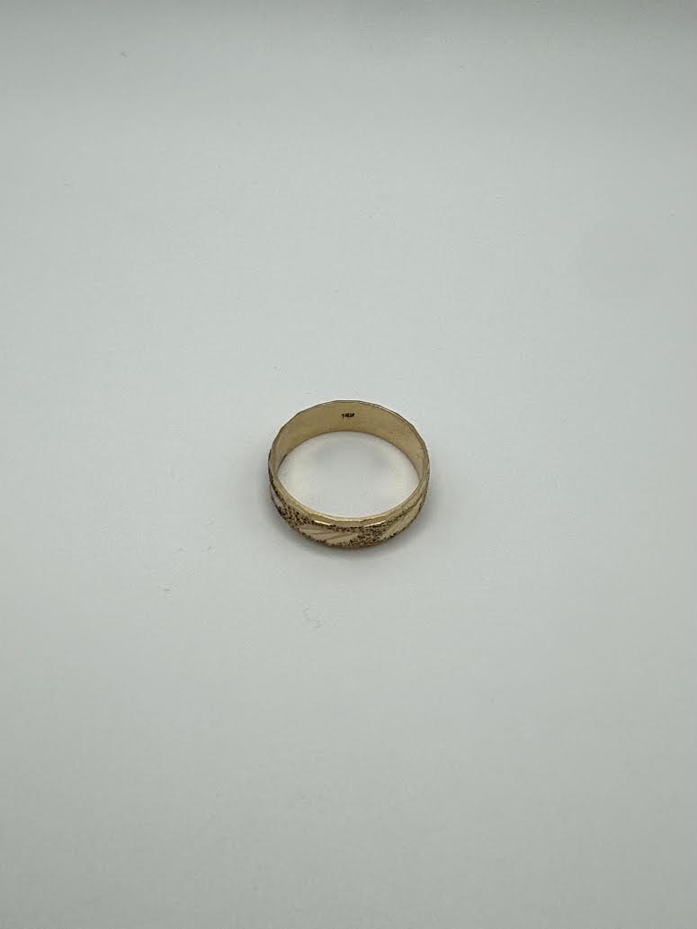 14k Men's Yellow 'Dots' Solid Gold Ring - Size 11